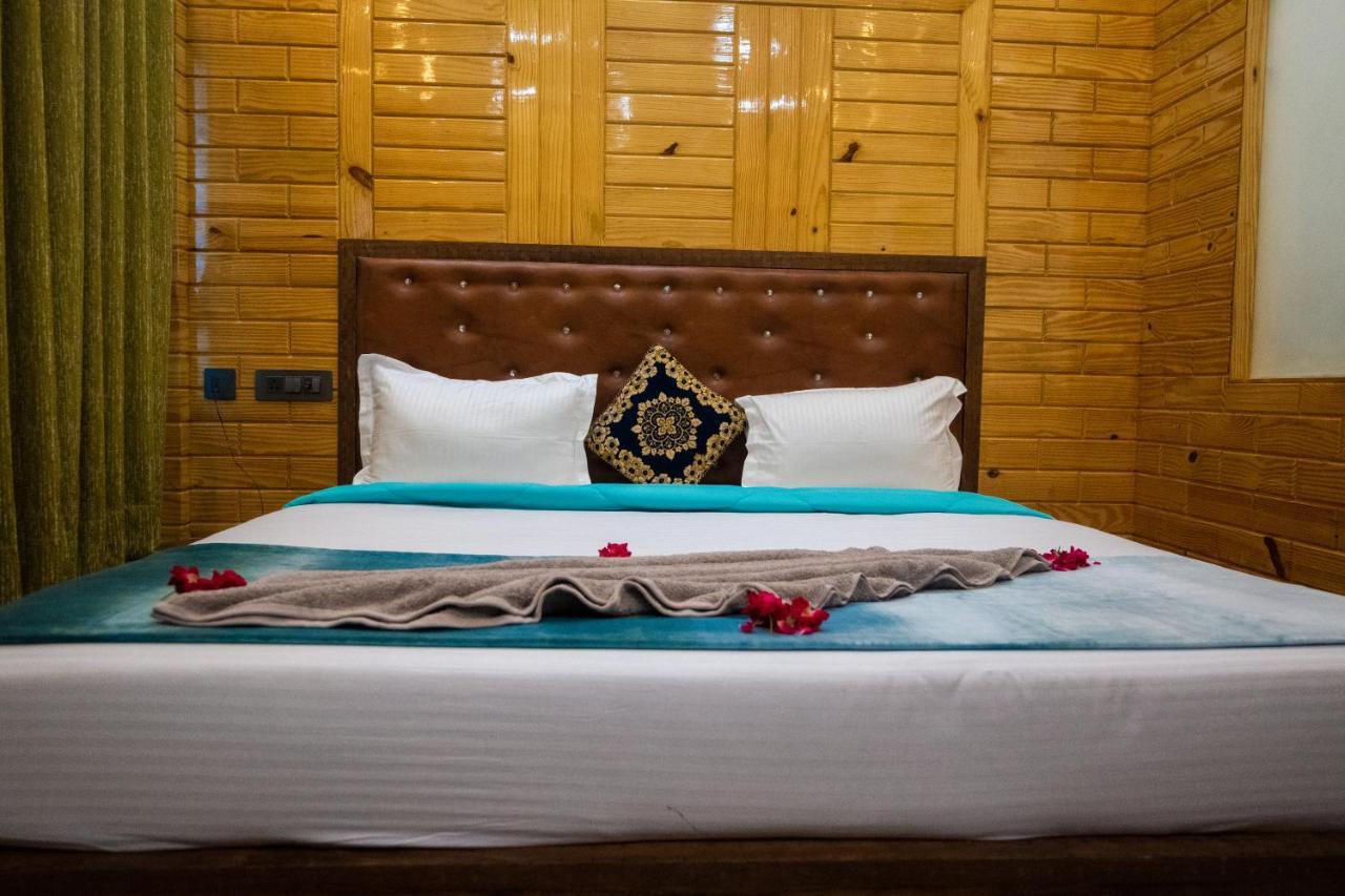 Отель Unique Shantiniketan Sri Niketan Экстерьер фото
