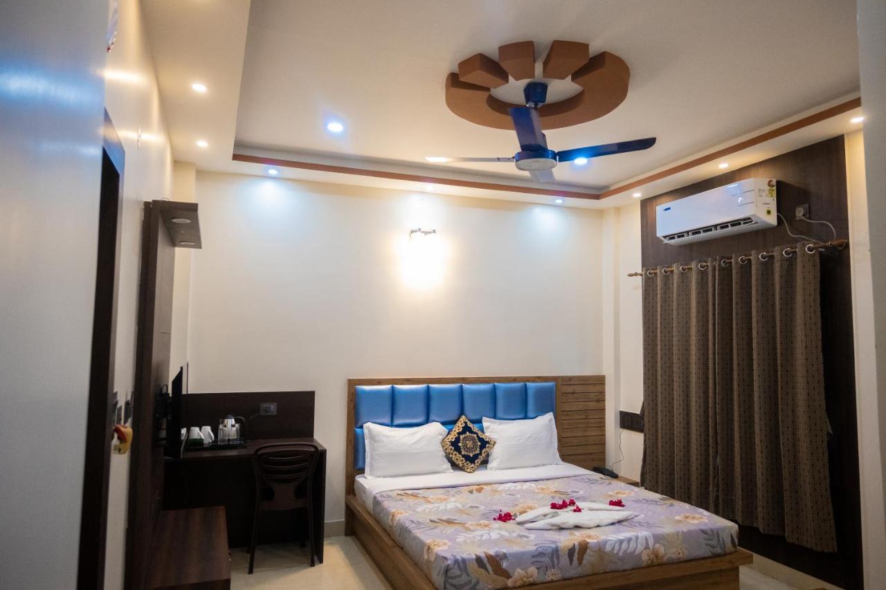 Отель Unique Shantiniketan Sri Niketan Экстерьер фото